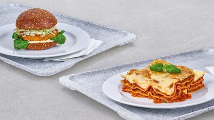 Fleischloser Burger und Lasagne