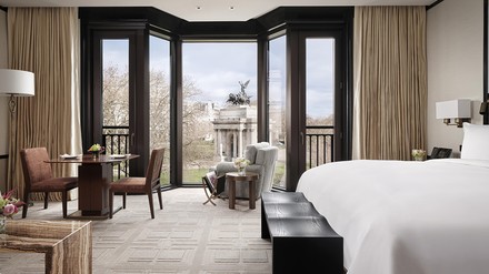 Die Zimmer im The Peninsula in London laden zum Verweilen ein. (Foto: © The Peninsula London)