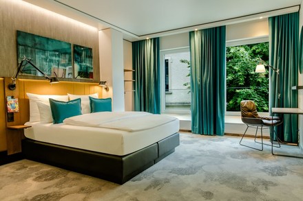 Das neue Motel One in Würzburg verfügt über 233 Zimmer. (Foto: © Motel One)