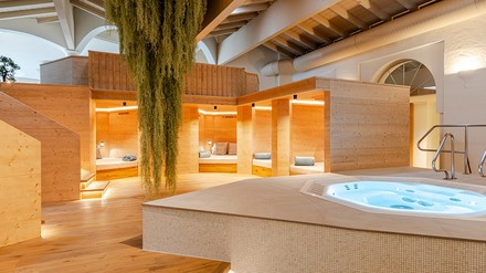 Die Saunalandschaft im Posthotel Achenkirch in Tirol.