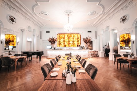 1984 werden der „Weiße Saal“ und die Fassade unter Denkmalschutz gestellt. (Foto: © Strandhotel Kurhaus Juist)