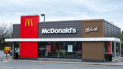 Für jede kritisch gestellte Frage zum Thema "Nachhaltigkeitsstrategie" spendet McDonald's 1,00 Euro an MBRC the ocean.