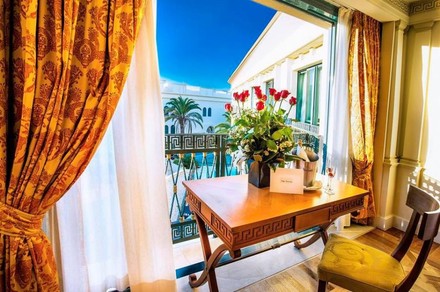 Zimmerbeispiel im Palazzo Versace