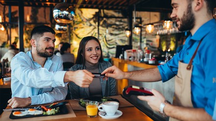 Kartenzahlung im Restaurant