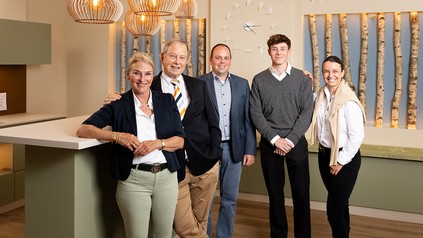 Familie Birke und Geschäftsführer Florian Buchebner