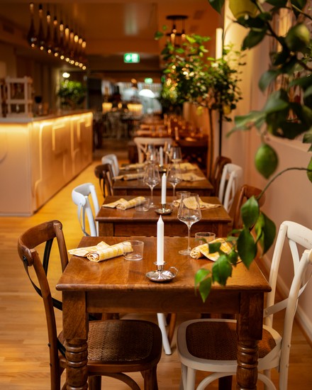 Das Restaurant Sicilia verfügt über 80 Plätze. (Foto: © Dalim Yeral)