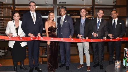 V. l. n. r. Gitta Brückmann, René Mooren, Annemarie Carpendale, Satya Anand, Benedikt Brandmeier, Gonzalo Aguilar, Pankaj Birla