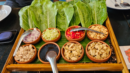 Starters in einem Restaurant in Bangkok.