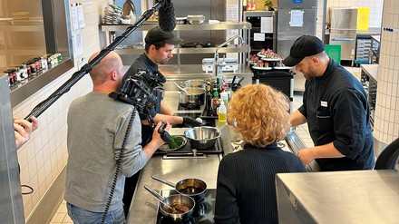 Kamerateam in der Küche
