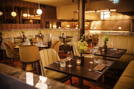 St.Ribs Restaurant
