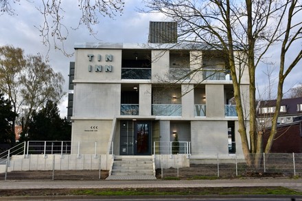 Tin Inn