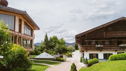 Zöhrerhaus im Innenhof des Posthotel Achenkirch