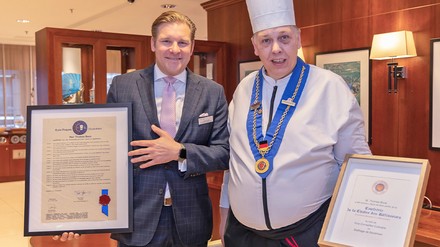 Sebastian Koerdt Cluster Director of Sales & Marketing und Küchendirektor Thomas Bock.