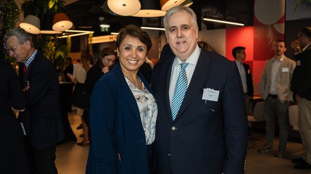 Angela Andersen, Direktorin des H2 Hotel Wien Schönbrunn, Thomas Haas, CEO H-Hotels GmbH