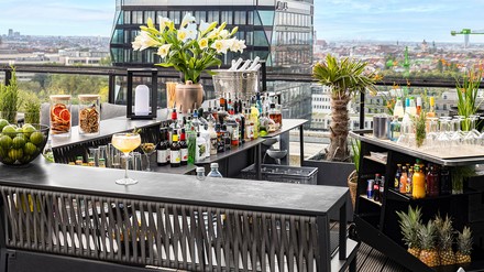 Die Outdoorbar-Serie Baruba, praktisch in einer Tasche verstaubar und schnell aufgebaut.