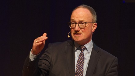 Moderator Prof. Dr. Lars P. Feld