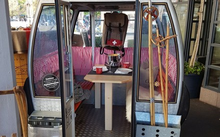 Eine hübsch eingerichtete Gondel