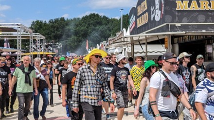 Festivalbesucher bei Rock im Park