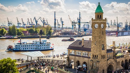 Hamburg, mit Blick auf den Hafen