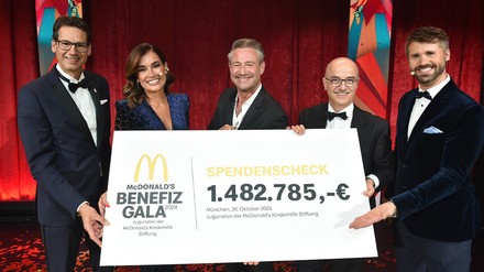 McDonald’s Benefiz Gala 2024 – Spendenscheckübergabe