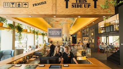 Die Lobby des Hotels Schani in Wien