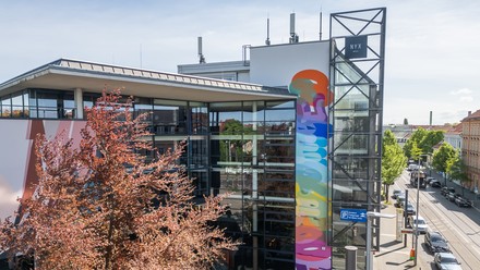 Fassade des NXY Hotels Berlin Köpenick