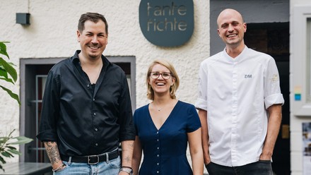 Eigentümer Michael Köhle, Gastgeberin Viktoria Kniely und Küchenchef Dominik Matokanovic