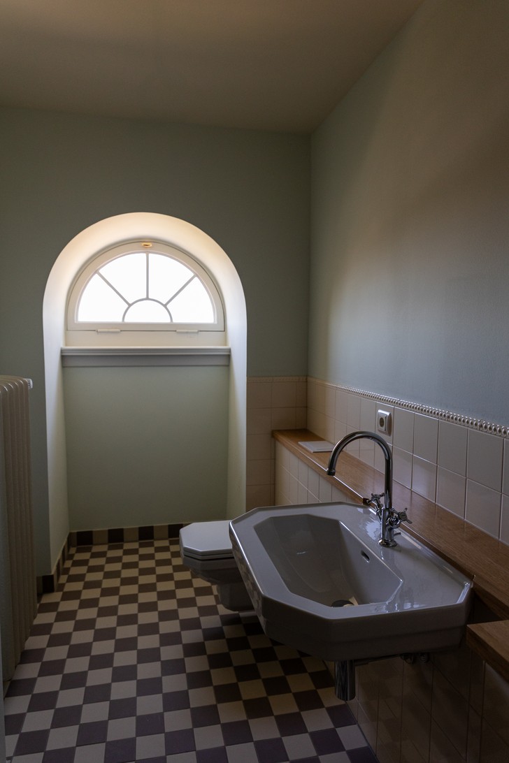 Blick in ein Badezimmer