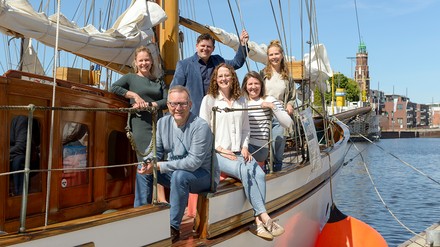 Christina Probst (The Liberty Hotel), Rüdiger Magowsky (im-jaich Hotel und Boardinghouse), Dennis Micknaß (Atlantic Hotels), Rieke Nagel (Atlantic Hotel Sail City), Nadja Niestädt (Klimahaus Bremerhaven) und Gesche Penning (Deutsches Auswandererhaus)