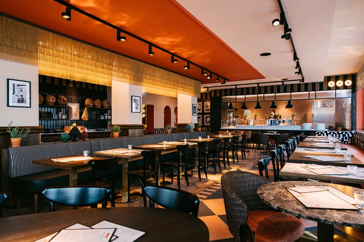 Innenraum des neuen Restaurants