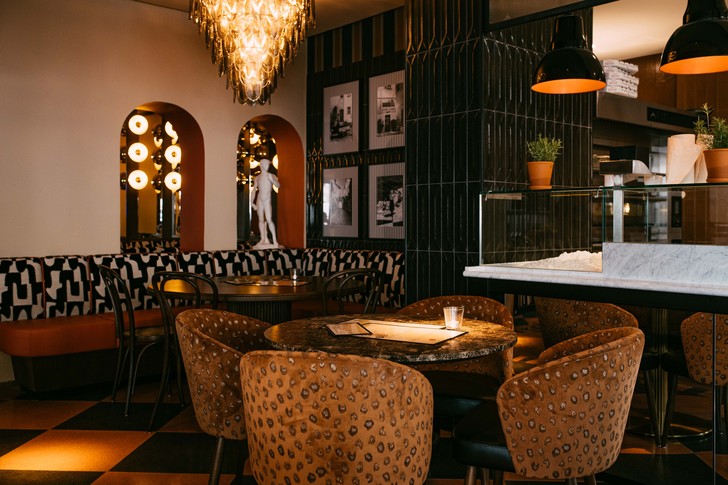 Innenraum des neuen Restaurants