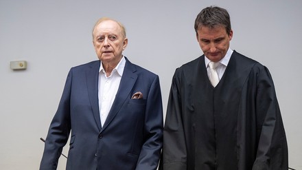 Alfons Schuhbeck mit seinem Anwalt Norbert Scharf