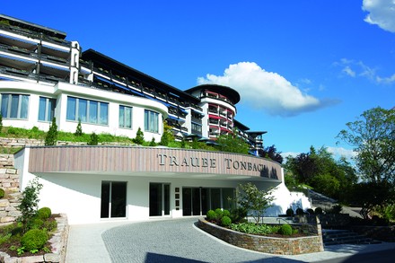 Außenansicht des Hotels Traube Tonbach