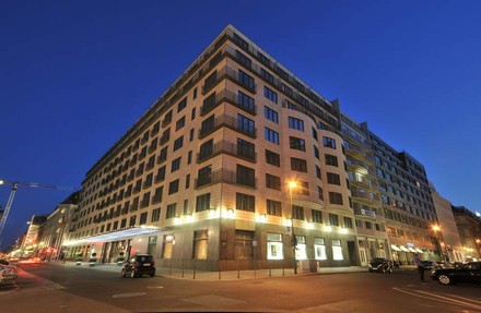 Das Berliner Regent Hotel von außen