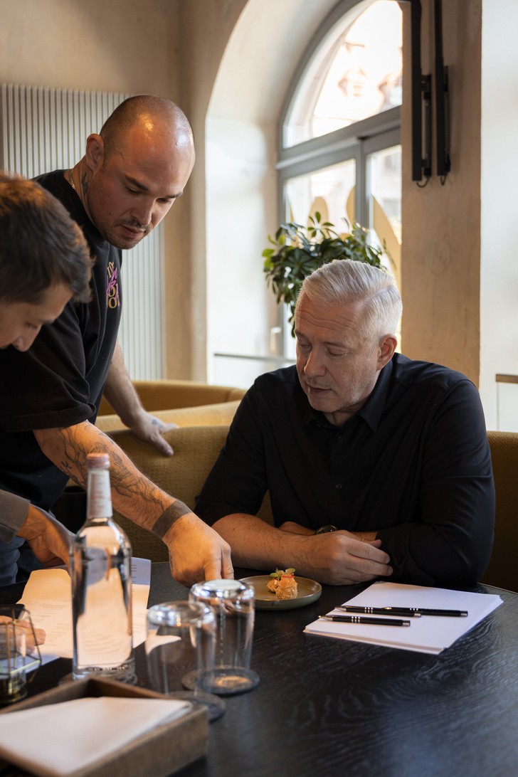 Alexander Herrmann und Michi Seitz beim Tasting