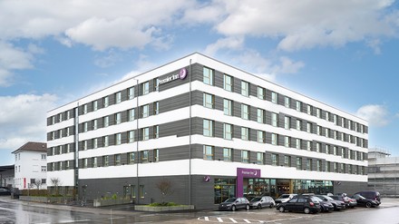 Außenansicht Premier Inn Stuttgart-Zuffenhausen