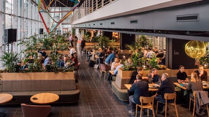 Gästebereich im Restaurant Nexus