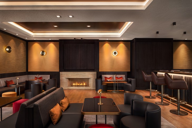 Überfahrer Bar im Althoff Seehotel Überfahrt