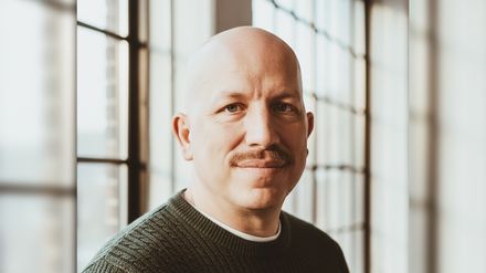 Porträt von Jörg Schleburg, Gründer und Geschäftsführer der Employer-Branding-Agentur VonVorteil