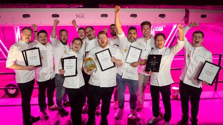 Finalisten von Koch des Jahres 2026 mit ihren Assistenten