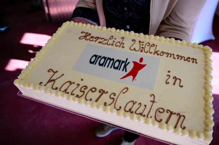 Torte mit Aramark-Logo