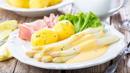 Spargel mit Kartoffeln