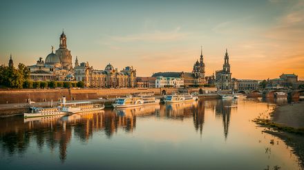 Blick auf Dresden mit historischer Architektur