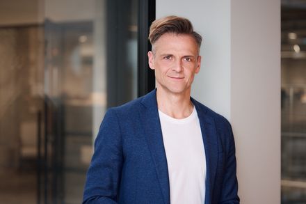 Dr. Marcel Klinge