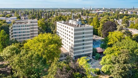 Hotel Krefelder Hof stellt