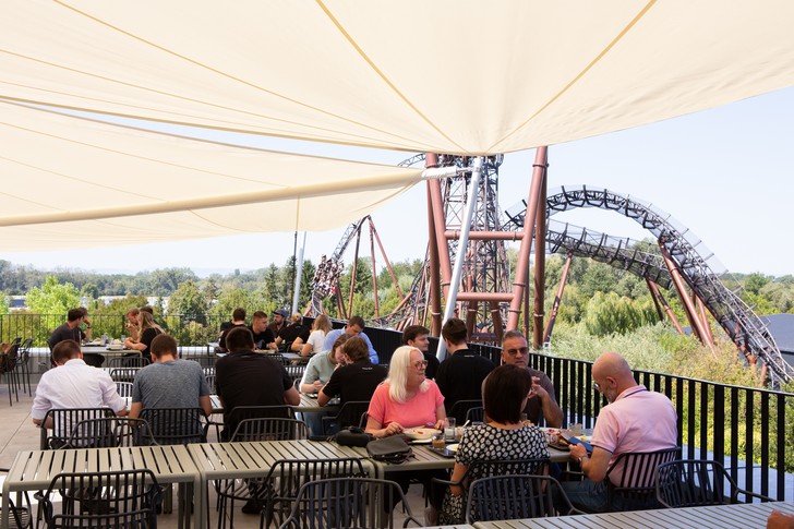 Dachterrasse der Coasteria des Europa-Park