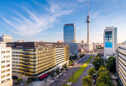 Das Hotel Berlin Alexanderplatz by Leonardo Hotels und das Leonardo Smart Berlin Alexanderplatz