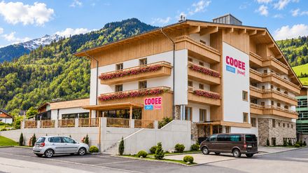 Außenansicht COOEE alpin Hotel