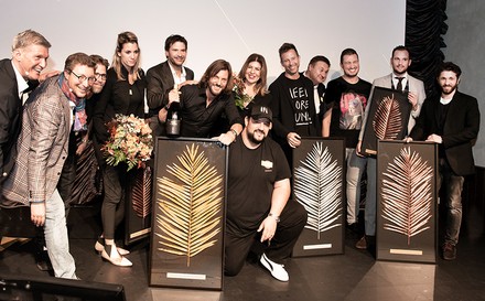 Gruppenfoto der Preisträger: Gold für Glorious Bastards (Deutschland/Österreich), Silber für Italian Edition (Ukraine) und Bronze für B.O.U.L.O.M. (Frankreich)