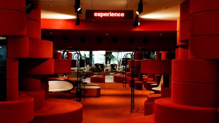 Seit dem 18. Februar bietet das 25hours Hotel The Circle Künstlern die Gelegenheit, ihre Werke auszustellen. (Foto: © 25hours)